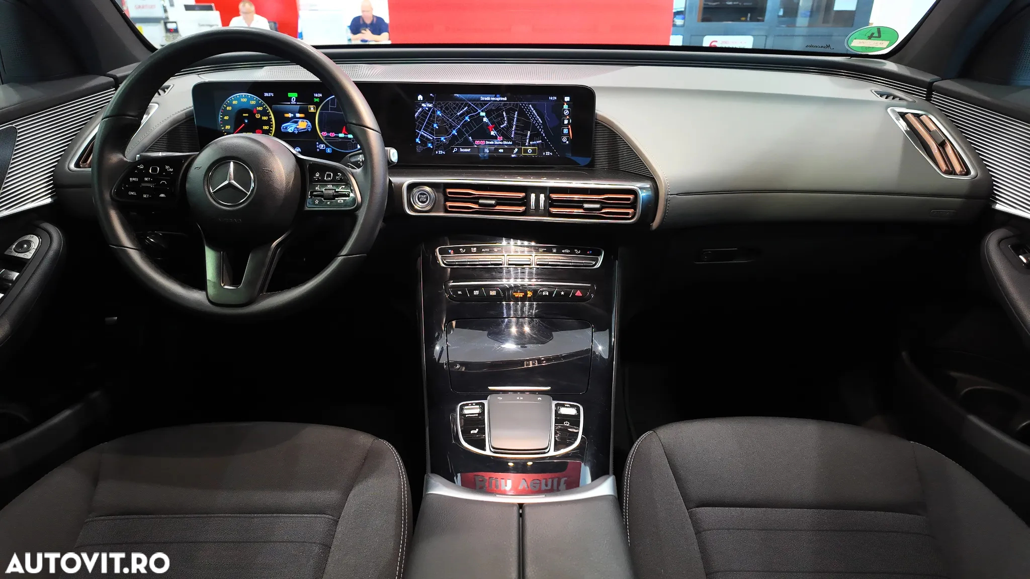 Mercedes-Benz EQC 400 4MATIC - 17