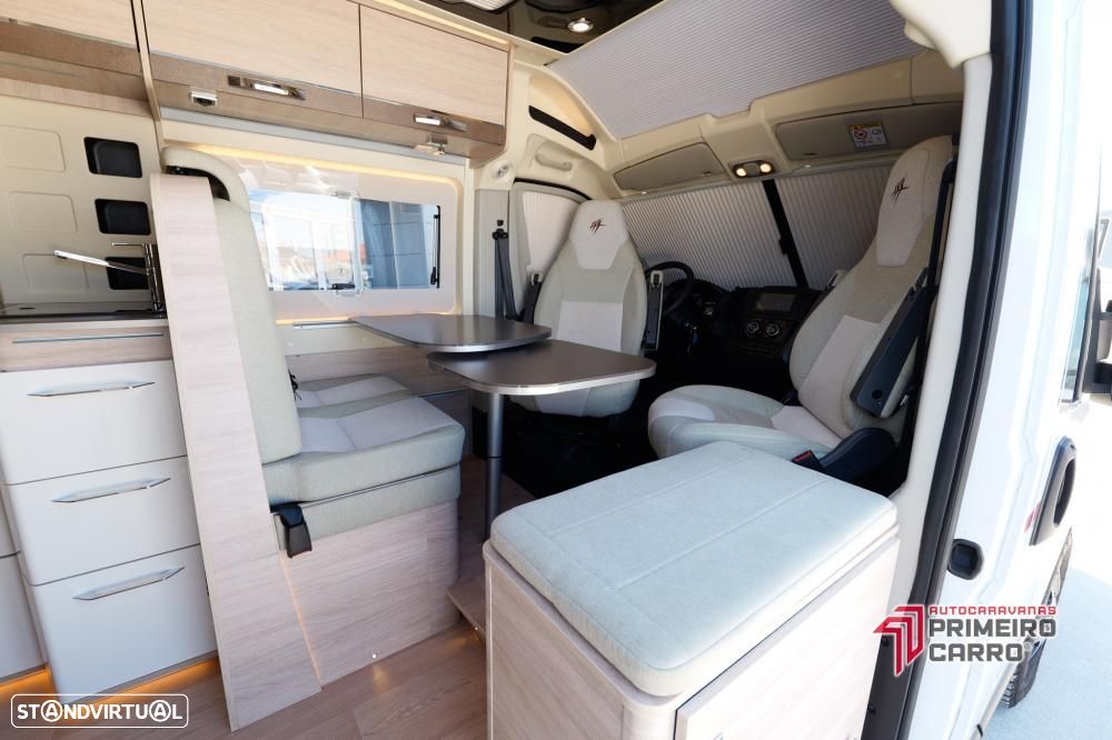 Rapido Van V62 cama francesa - 4