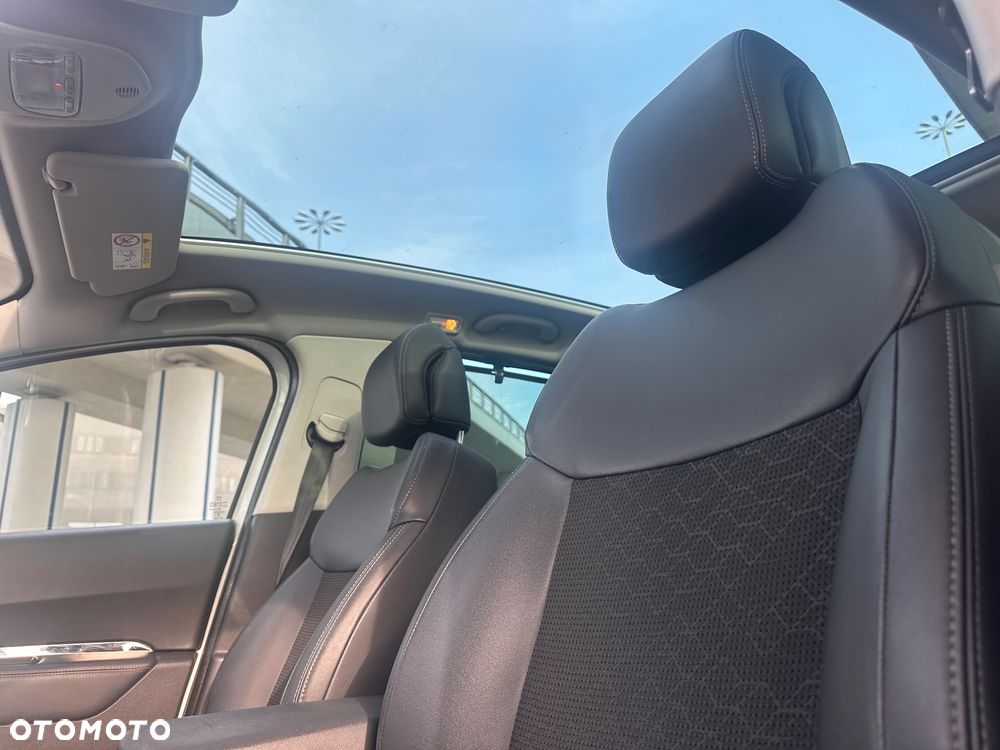 Peugeot 3008 1.6 THP Allure - 20