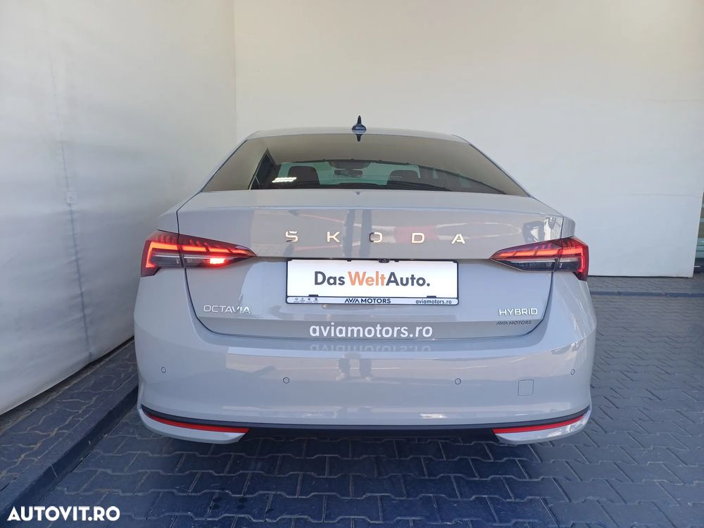 Skoda Octavia 1.5 TSI 115 CP DSG MHEV Selection - 37
