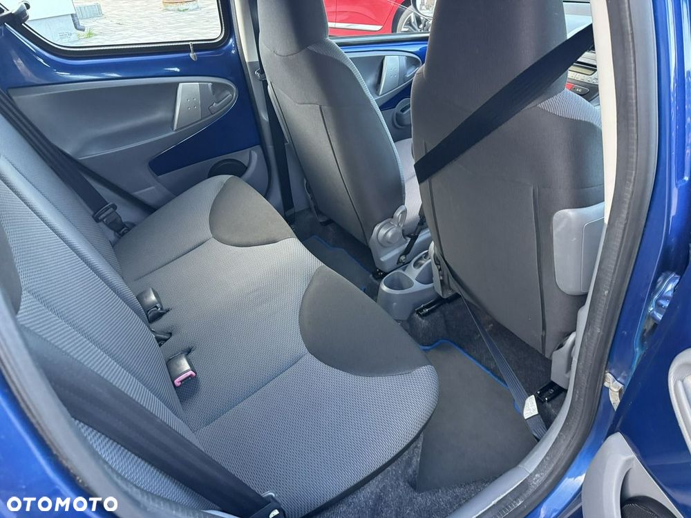 Toyota Aygo - 4