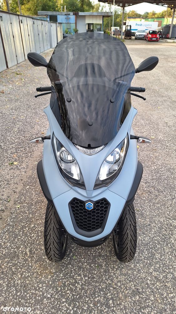 Piaggio MP-3 - 20