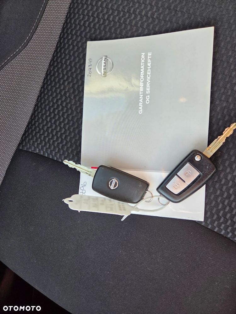 Nissan Qashqai 1.3 DIG-T N-Connecta - 25