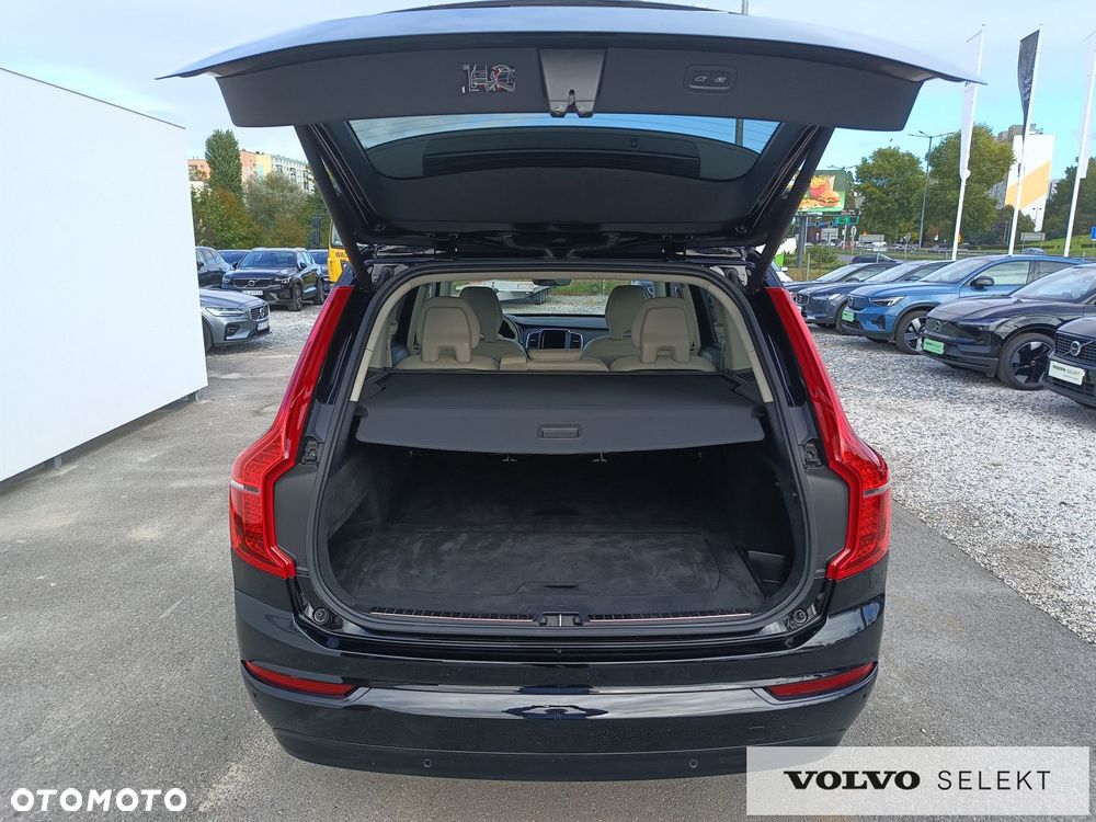 Volvo XC 90 - 11