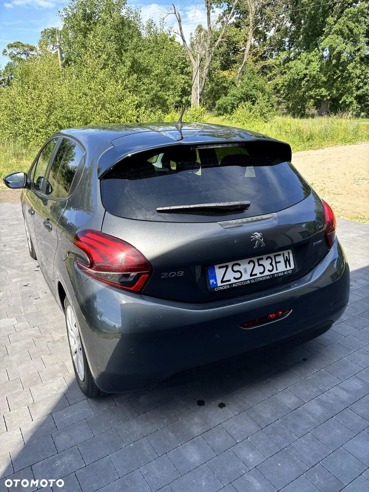 Peugeot 208 1.2 PureTech Active ETG5 - 4