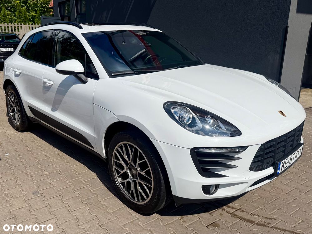 Porsche Macan - 1