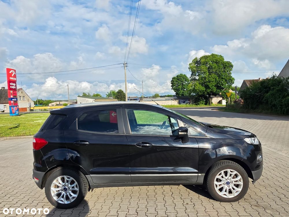 Ford EcoSport 1.5 TDCi TITANIUM - 8