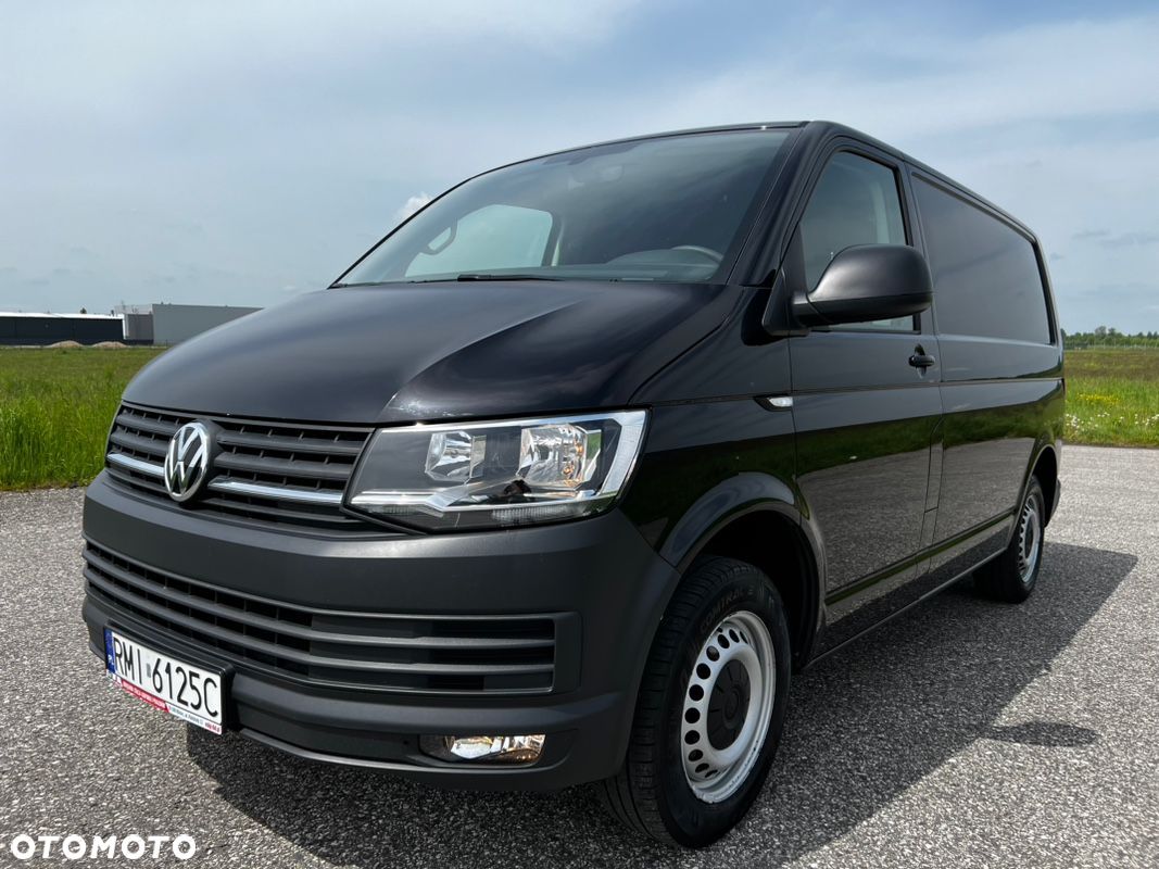 Volkswagen Transporter - 1