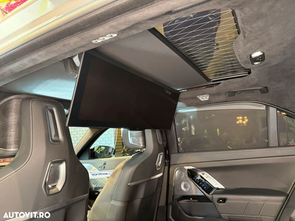 BMW M7 M760e xDrive AT PHEV - 23