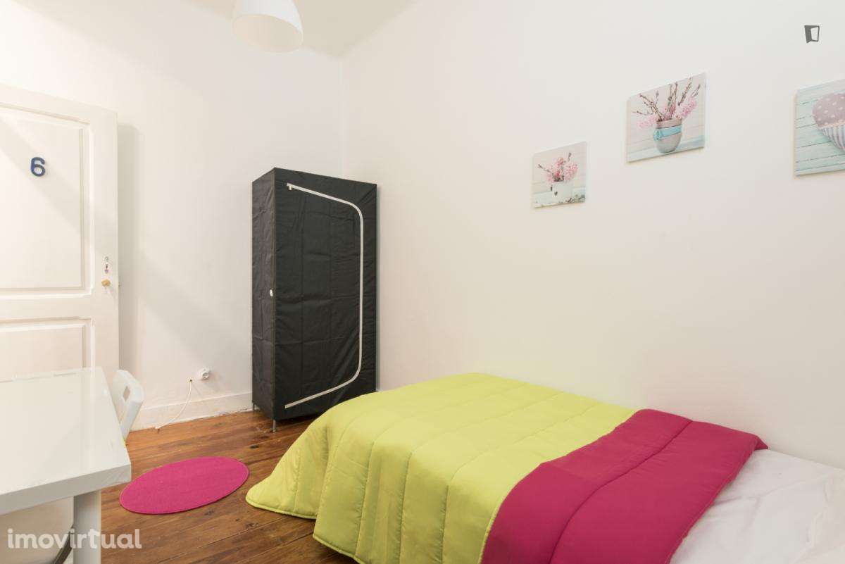 Quarto - localizado em Saldanha Lisbon - Grande imagem: 3/19