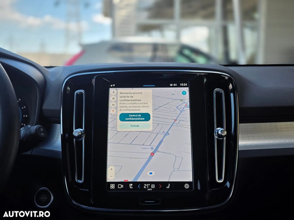 Volvo XC 40 B4 AT8 AWD Mild Hybrid Inscription - 22