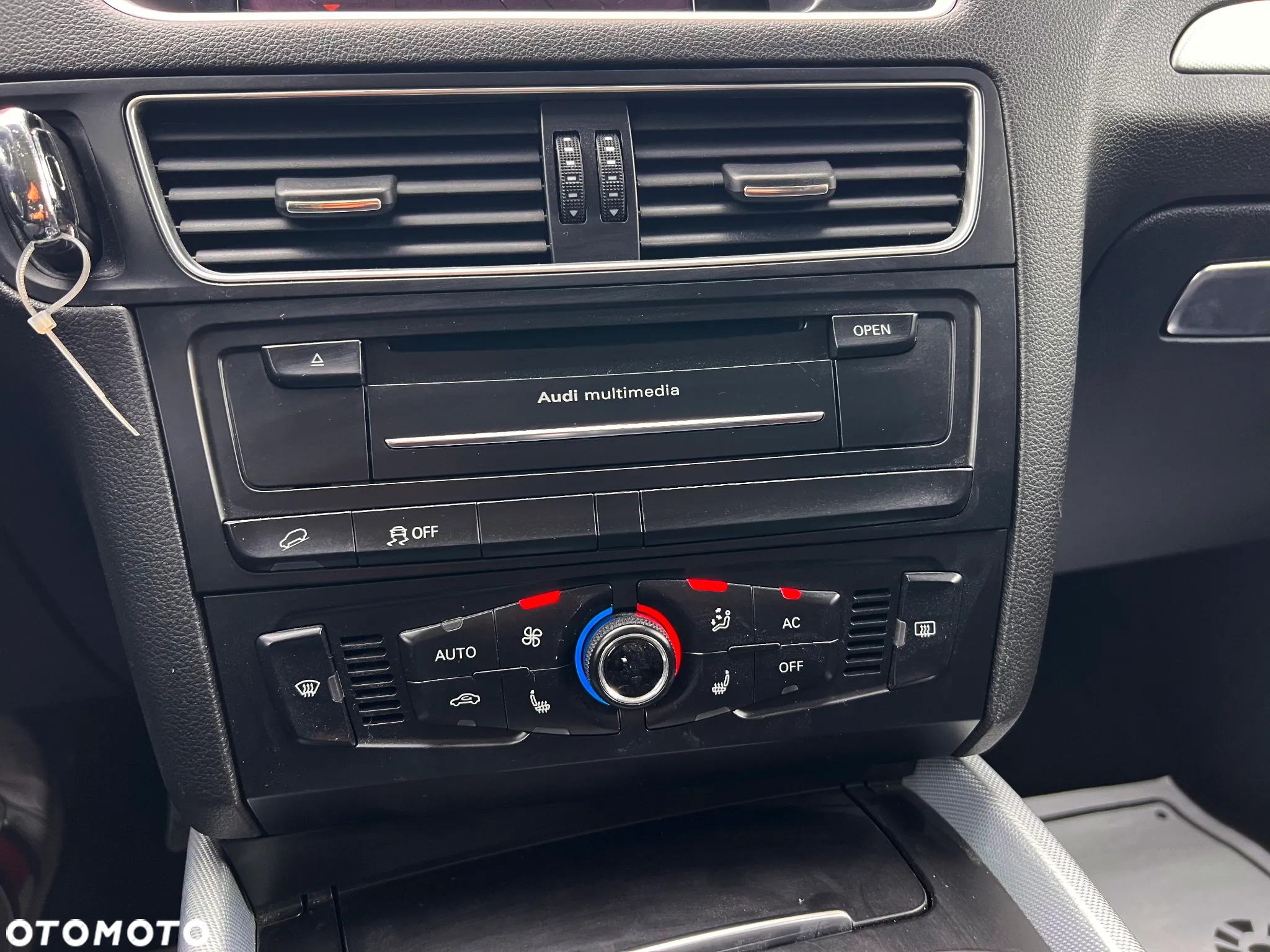 Audi Q5 2.0 TDI quattro Stronic - 34