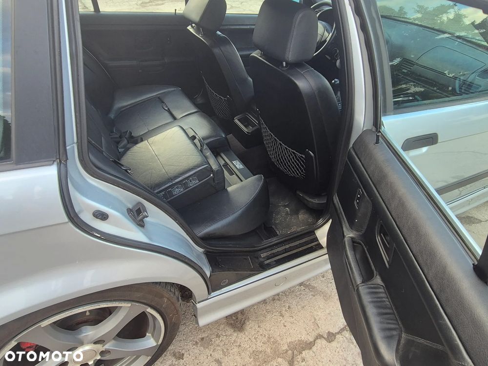 BMW Seria 3 - 16