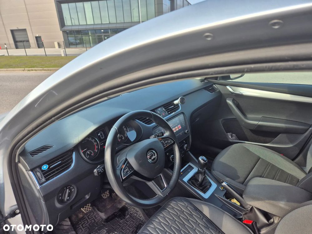 Skoda Octavia 1.6 TDI SCR Ambition - 15