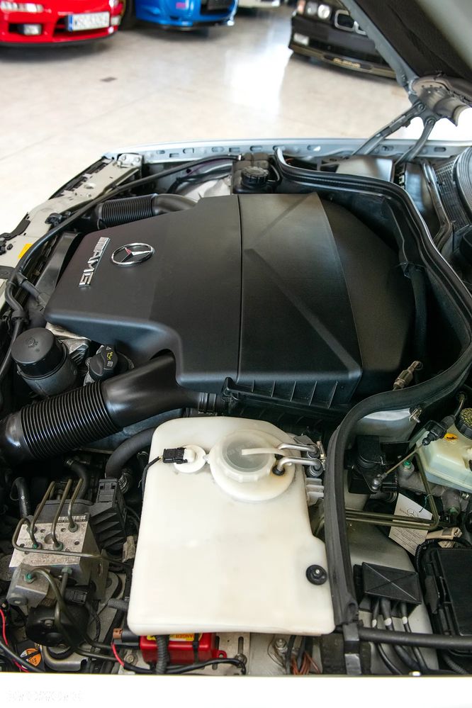 Mercedes-Benz Klasa C 43 AMG - 18