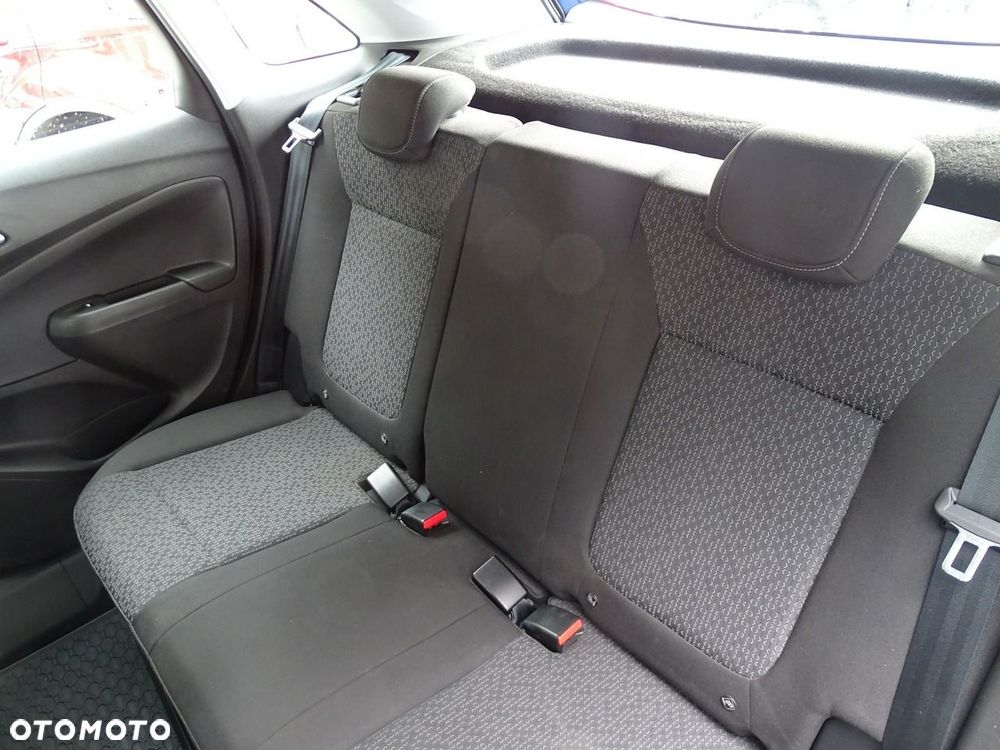 Opel Crossland X - 28