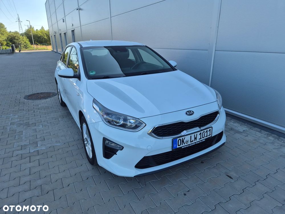 Kia Ceed 1.4 L Business Line - 3