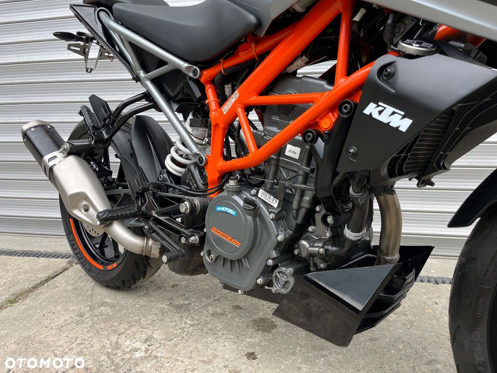 KTM Duke - 21