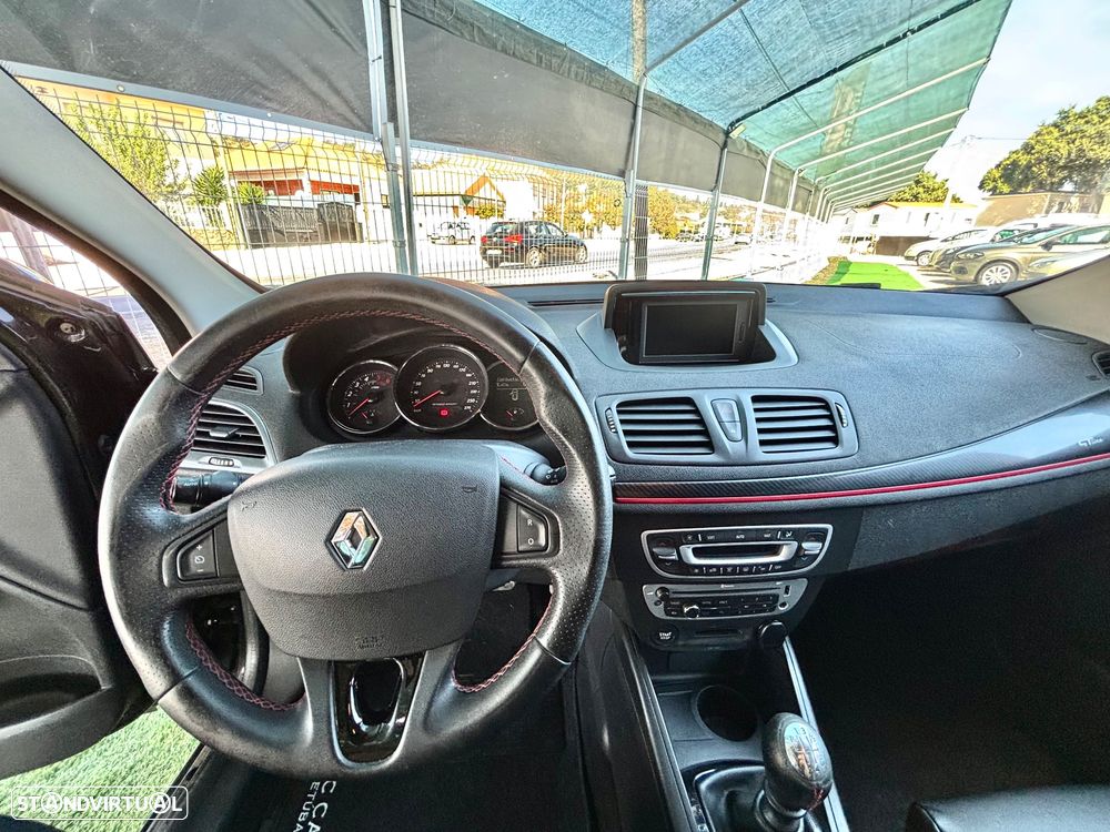 Renault Mégane Sport Tourer 1.5 dCi GT Line SS - 9