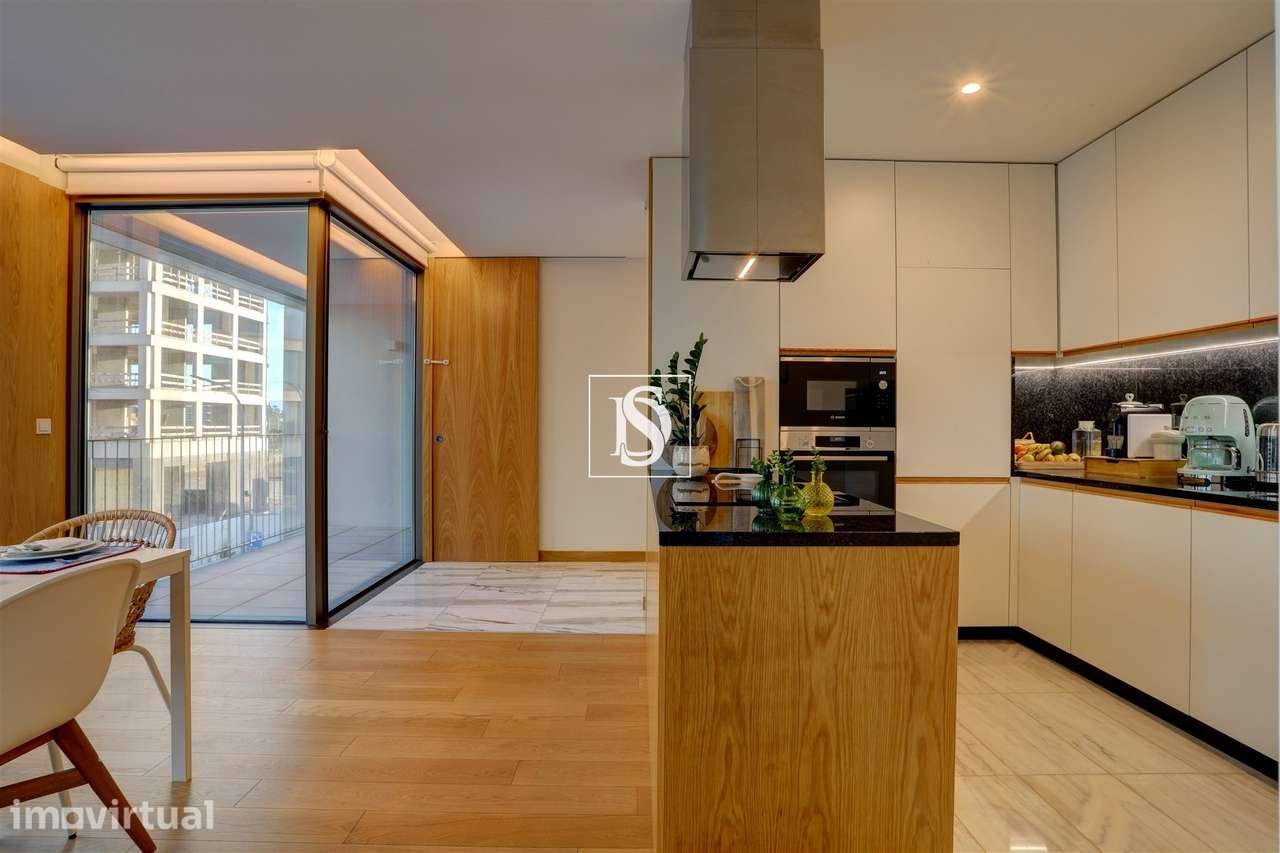 Apartamento T2 seminovo Póvoa de Varzim - Grande imagem: 2/36