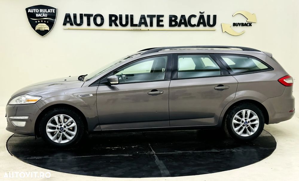 Ford Mondeo 2.0 TDCi Ghia - 4