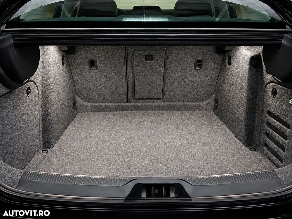 Skoda Superb 2.0 TDI Elegance - 7