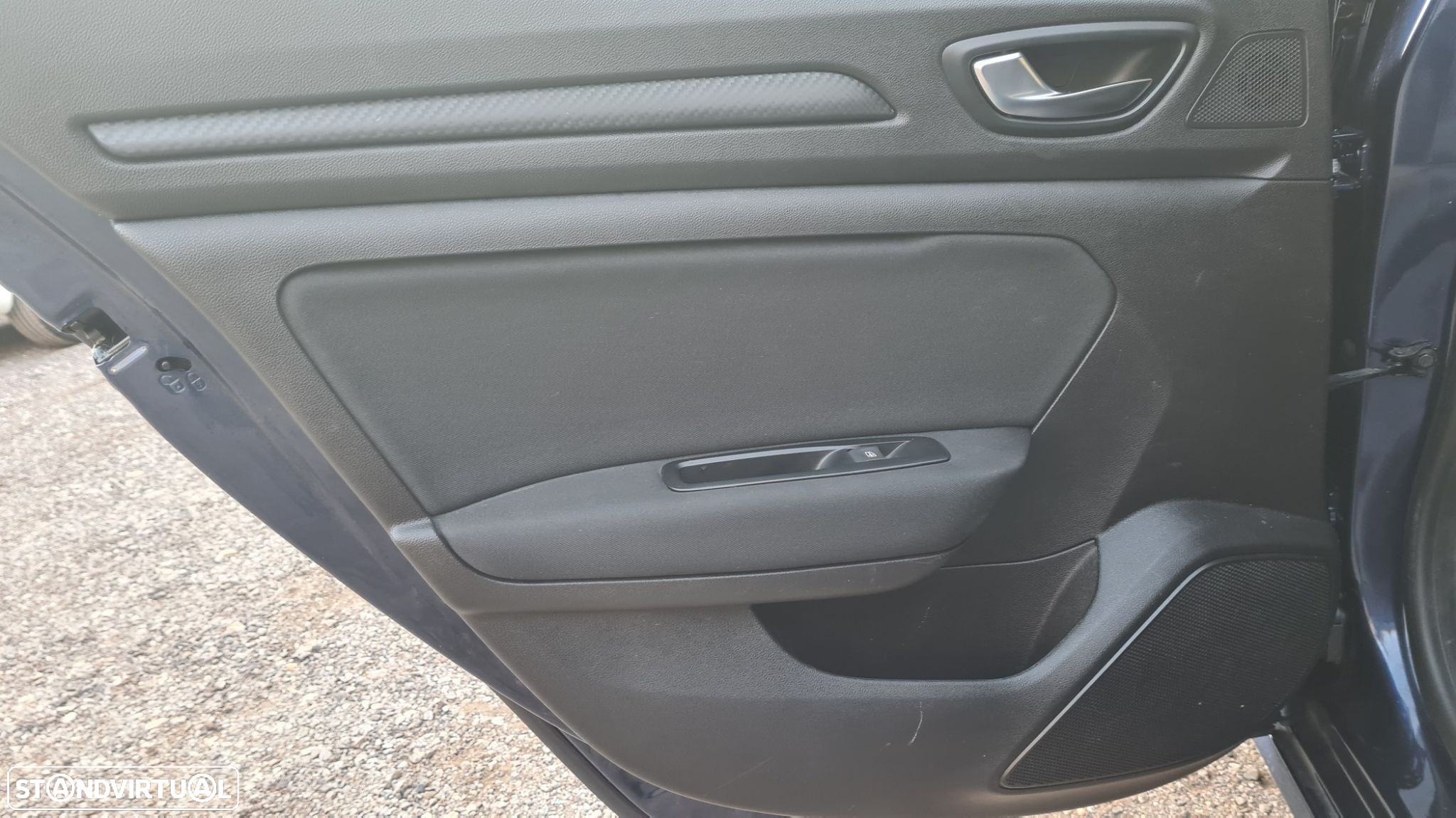 Renault Mégane 1.5 Blue dCi Intens EDC - 45