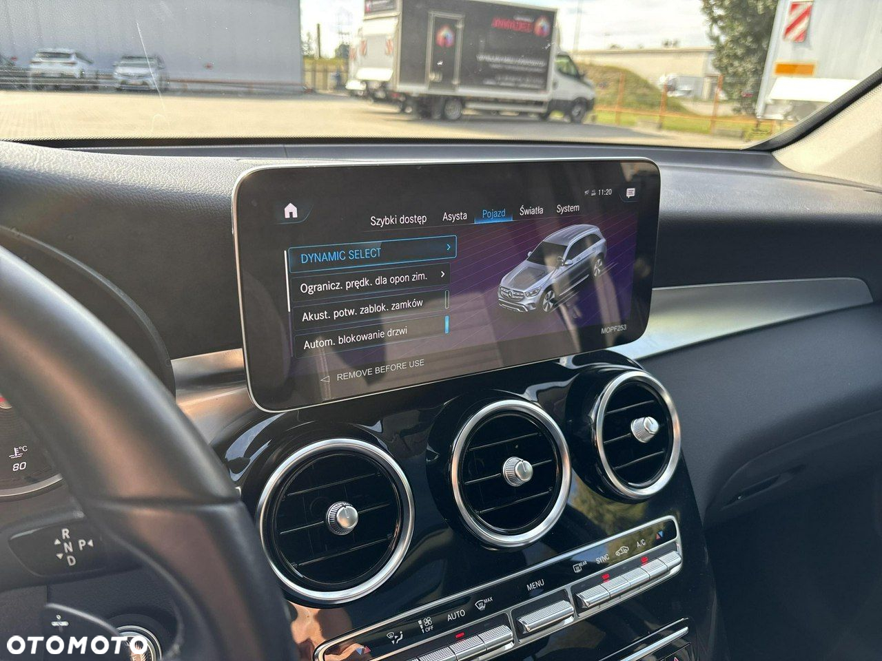 Mercedes-Benz GLC - 26