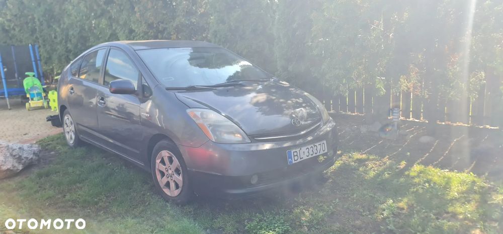 Toyota Prius - 32