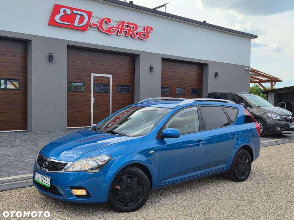 Kia Ceed - 30