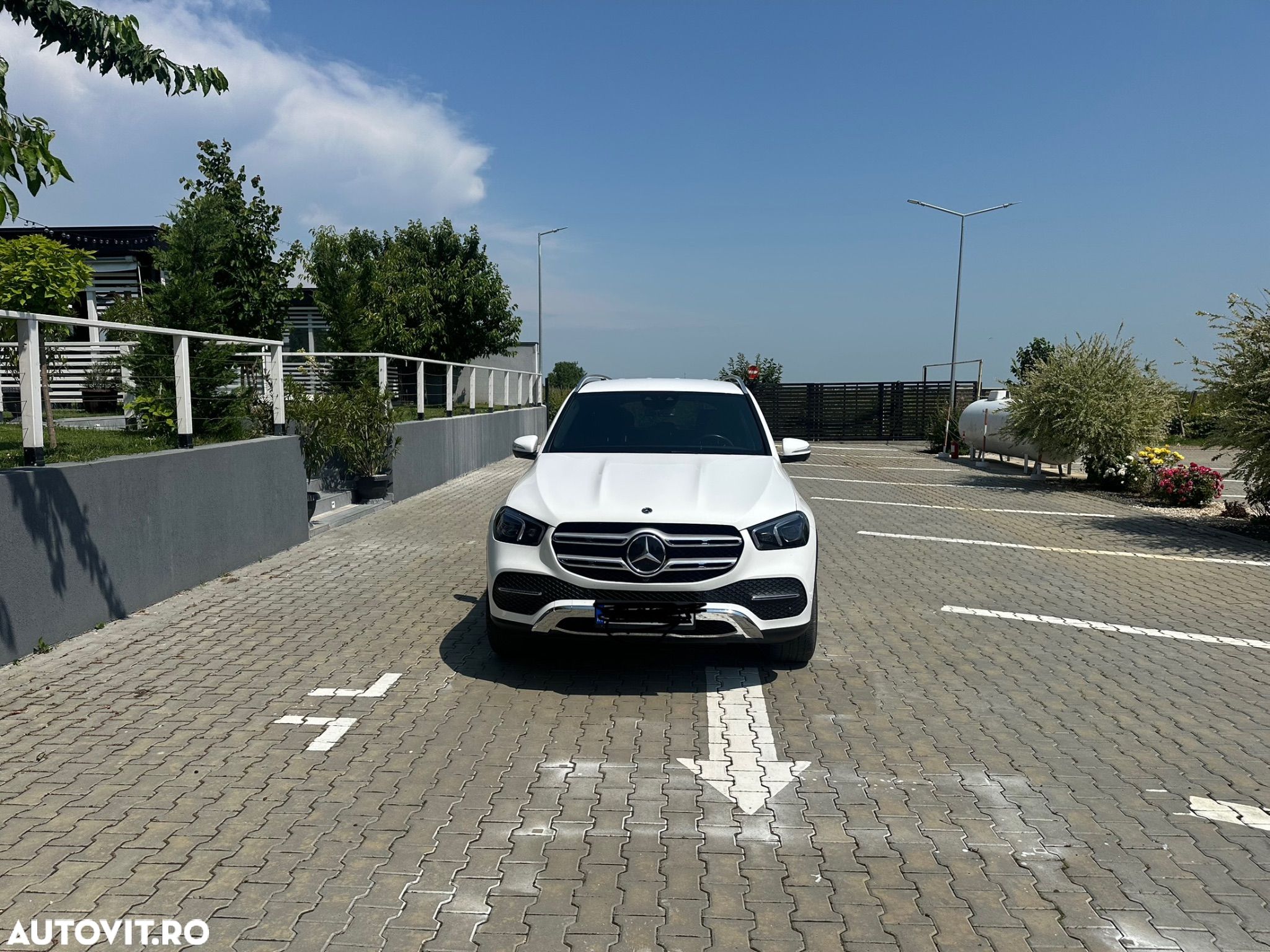 Mercedes-Benz GLE 350 e 4MATIC - 1