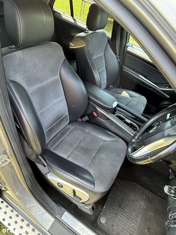Mercedes-Benz ML - 6