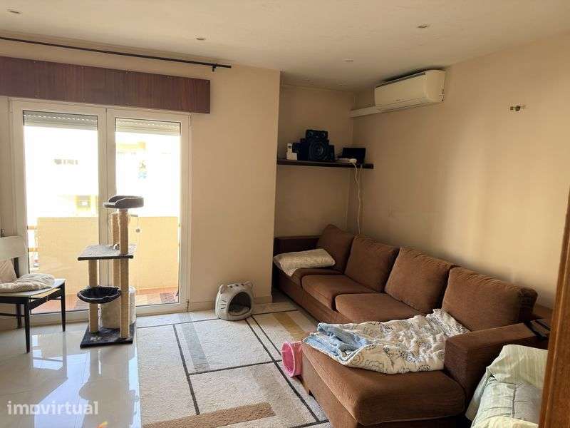 Excelente Apartamento T3 para Arrendamento com AC em todos os comodos - Grande imagem: 5/7