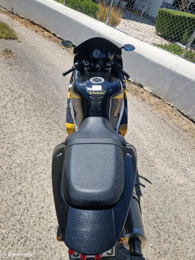 Suzuki GSX-R 600  Possível Financiamento - 10