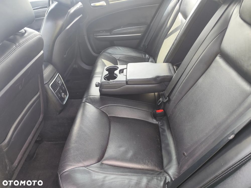 Lancia Thema 3.0 V6 CRD 24V Automatik Platinum - 16