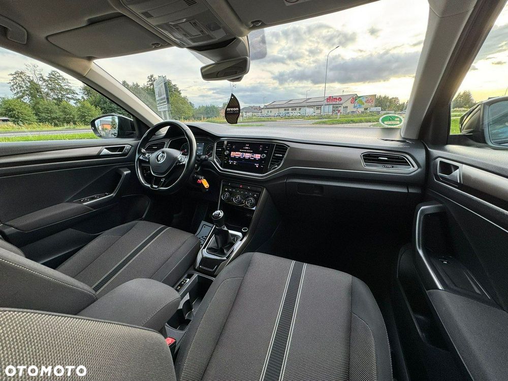 Volkswagen T-Roc 1.0 TSI Style - 32