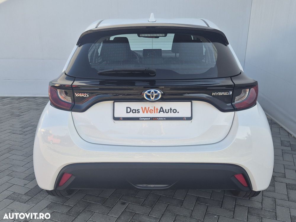 Toyota Yaris - 4