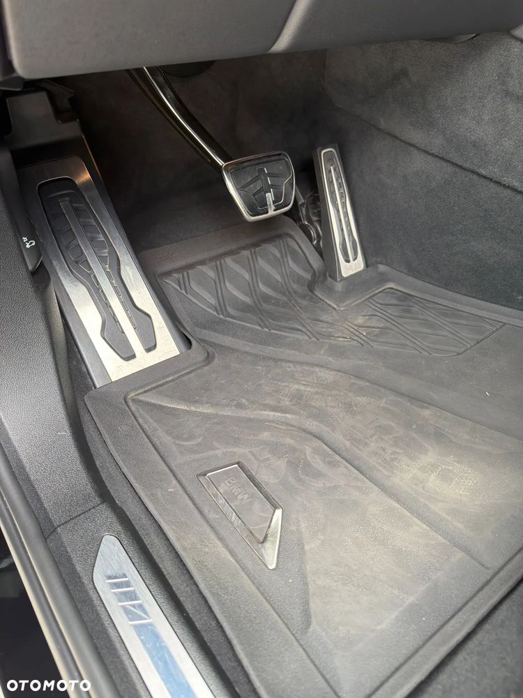 BMW X5 xDrive40d mHEV sport - 30