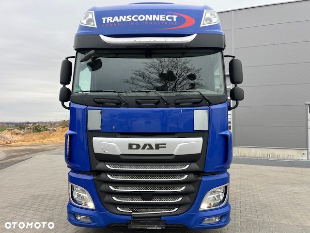 DAF XF - 4