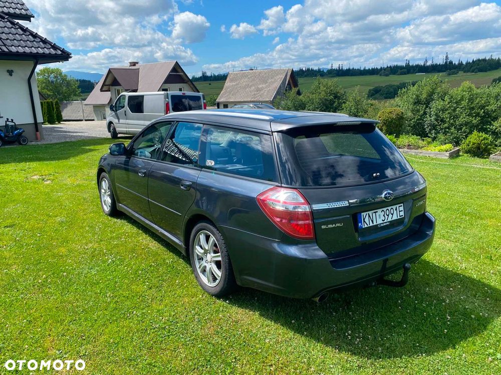Subaru Legacy - 3