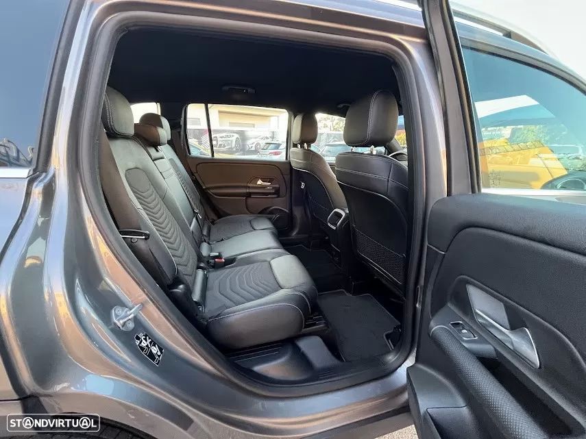 Mercedes-Benz GLB 200 d 4Matic - 36