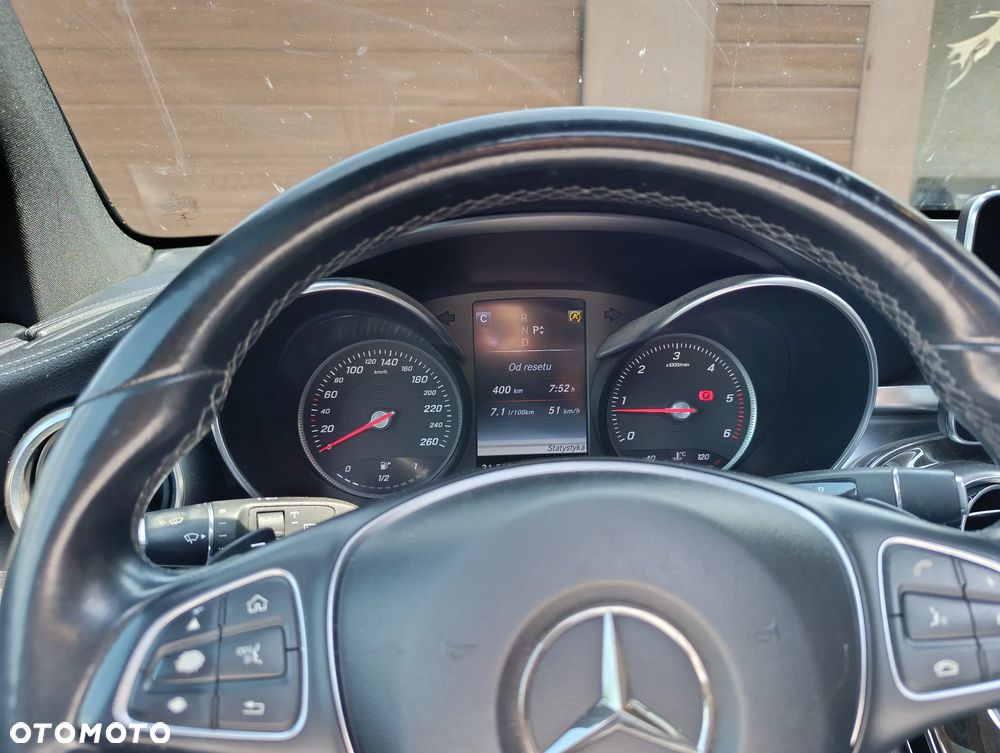 Mercedes-Benz GLC - 6