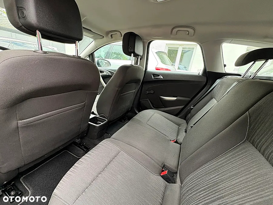 Opel Astra 1.7 CDTI DPF Sports Tourer - 16
