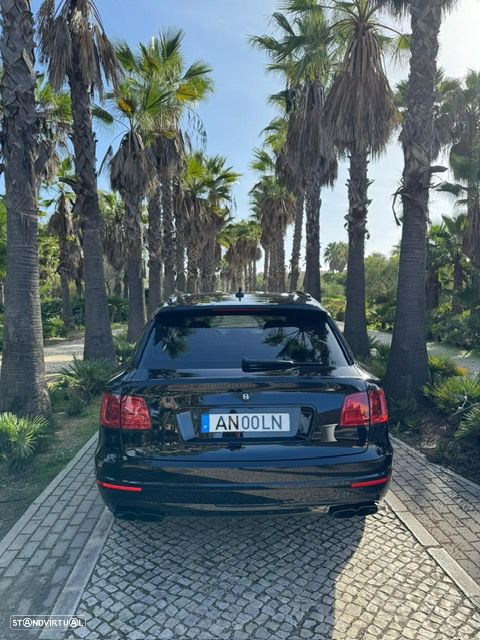 Bentley Bentayga V8 - 25