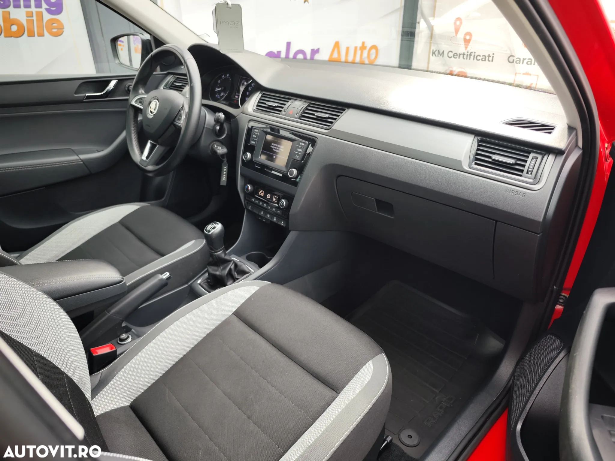 Skoda RAPID Spaceback 1.2 TSI Style - 22