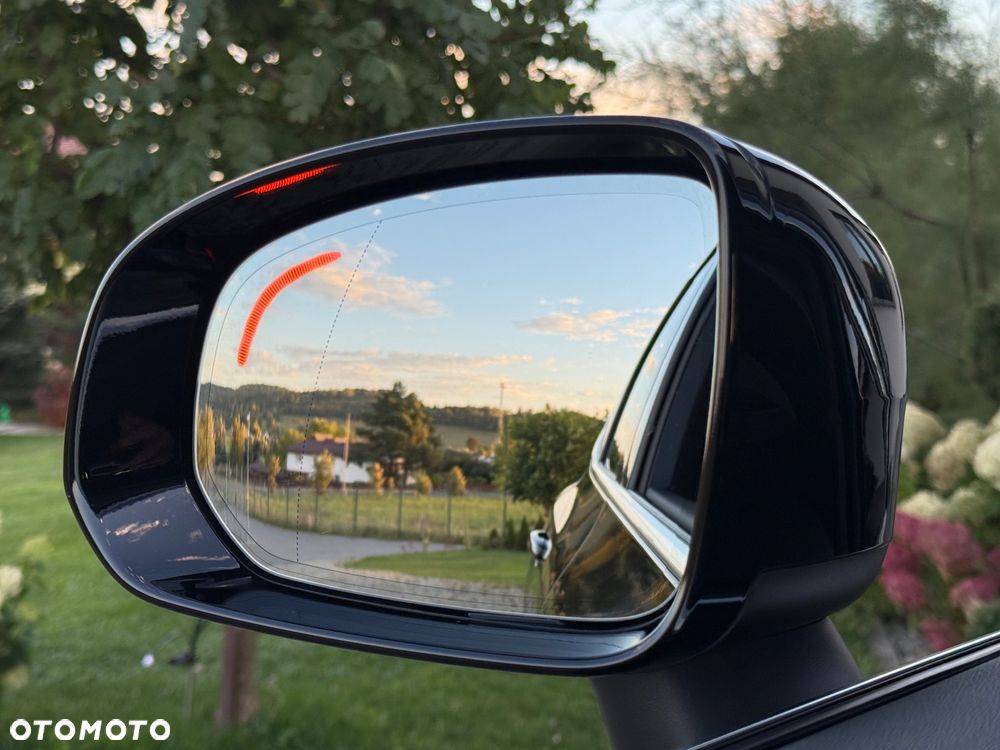 Volvo XC 60 B4 D AWD Geartronic Momentum Pro - 30