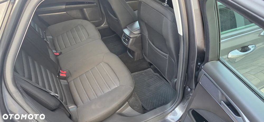 Ford Mondeo 1.5 EcoBoost Trend - 10