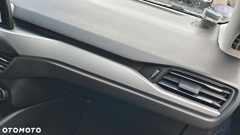 Ford Focus - 13