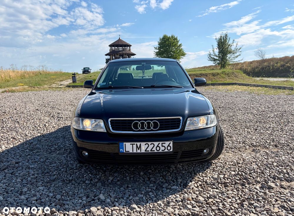 Audi A4 Limousine 1.8T - 8