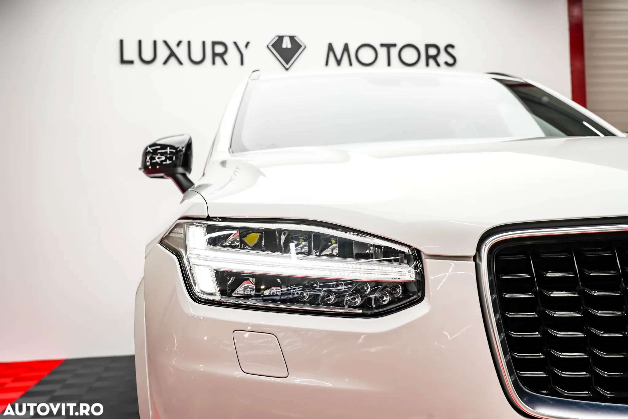 Volvo XC 90 AWD T8 Twin Engine Geartronic RDesign - 17